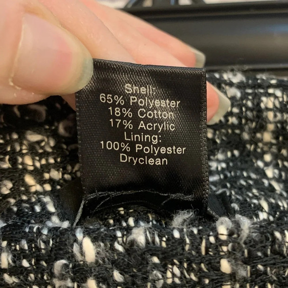 Ann Taylor Black, White and Grey Boucle Tweed Skirt - size 4 - Picture 6 of 7